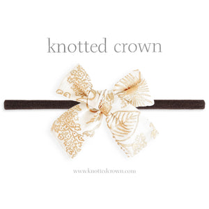 golden floral | classic